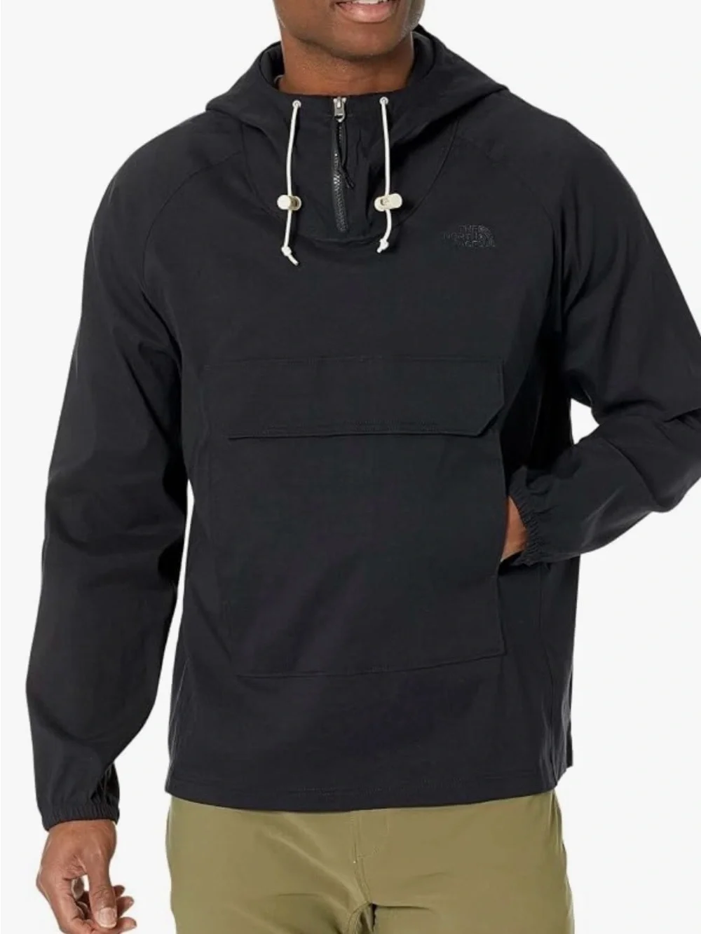 The North Face Men’s class V Black Pullover Windbreaker Anorak in the TNF